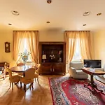 Iflat Delightful Apartment View Colosseum