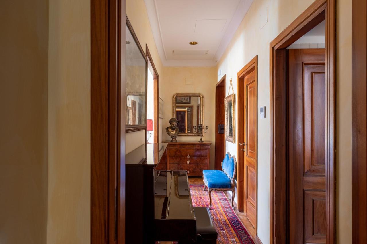 Apartment Iflat Delightful View Colosseum *