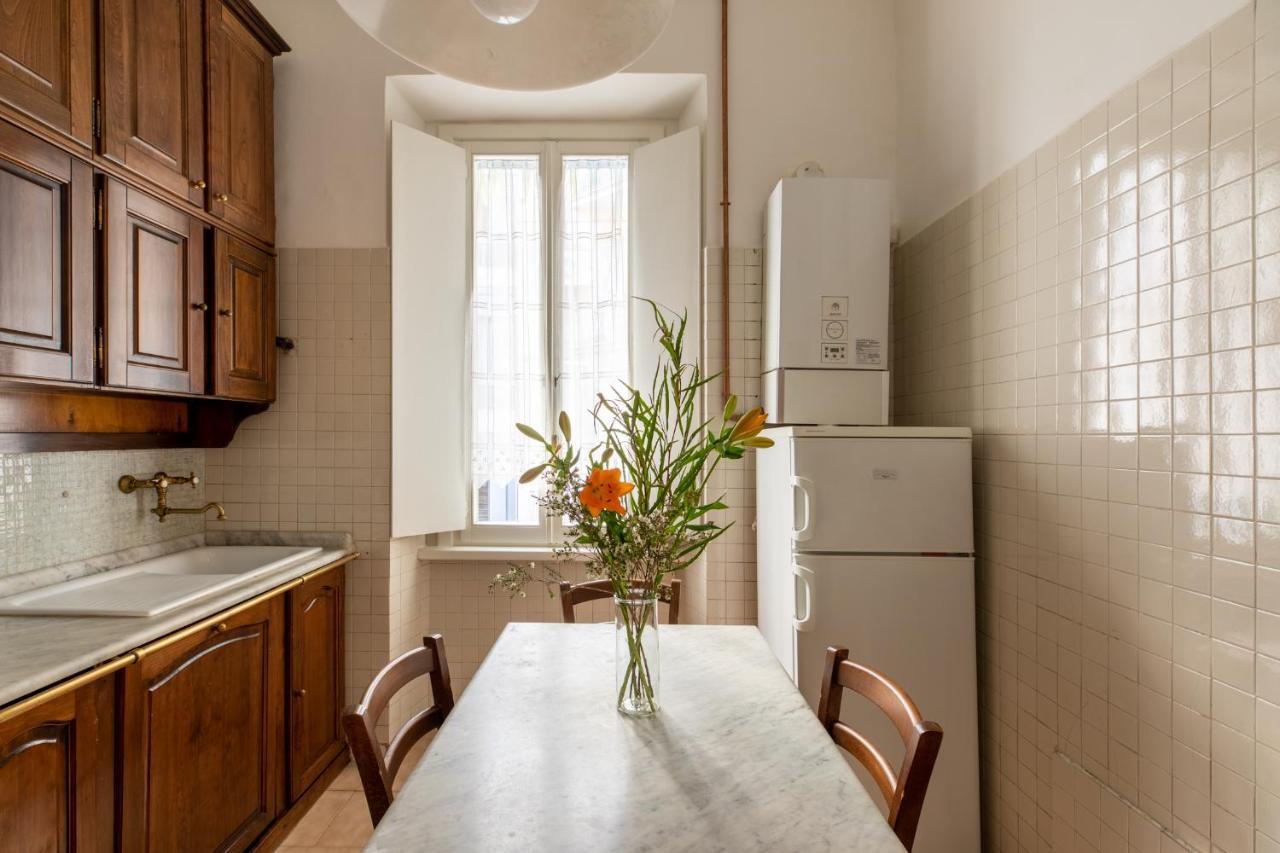 Iflat Delightful View Colosseum Apartment *