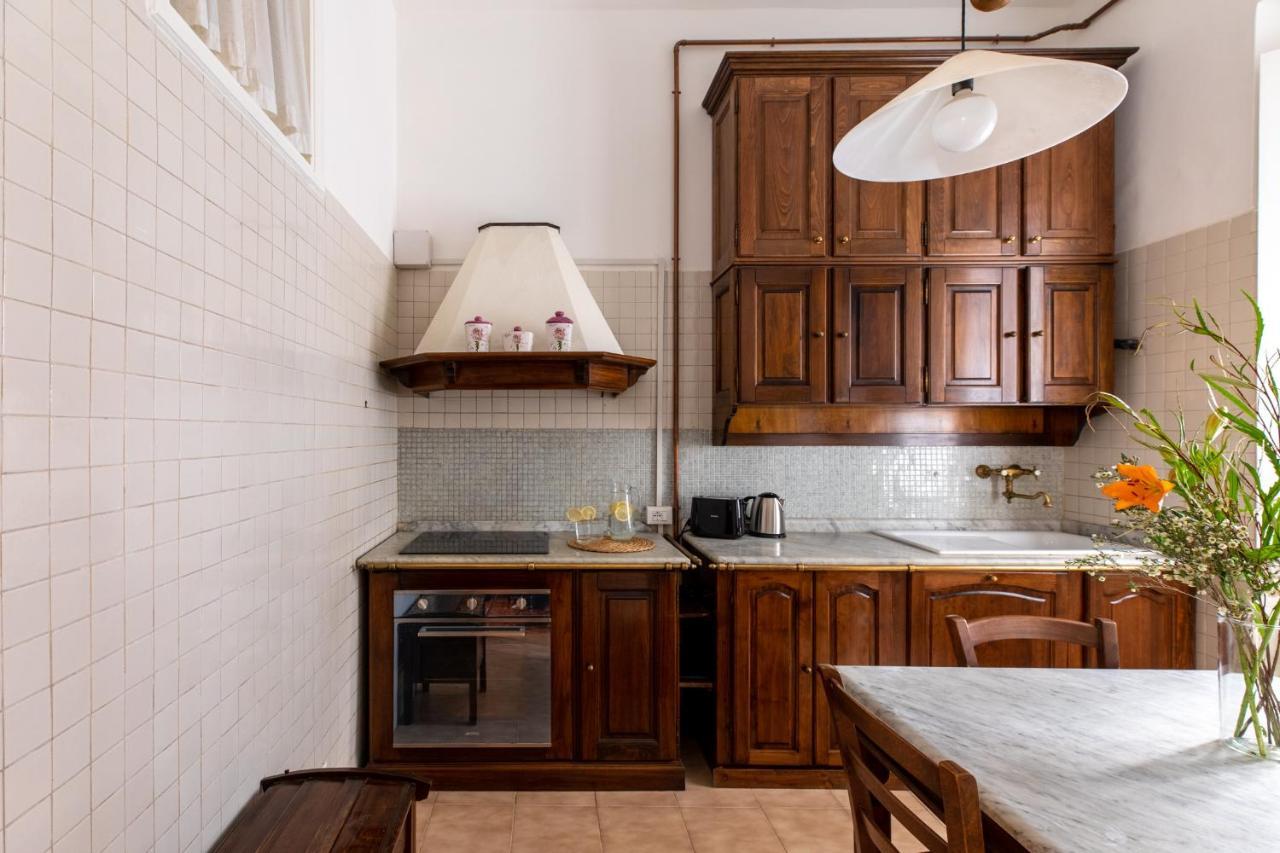Iflat Delightful View Colosseum Apartment *